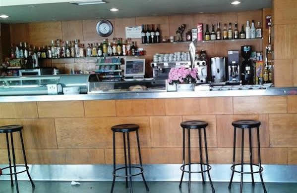 Hostal Meson Pepa Логроньо Экстерьер фото