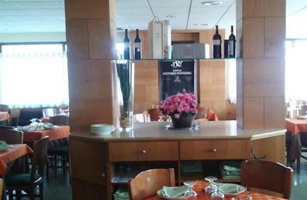 Hostal Meson Pepa Логроньо Экстерьер фото